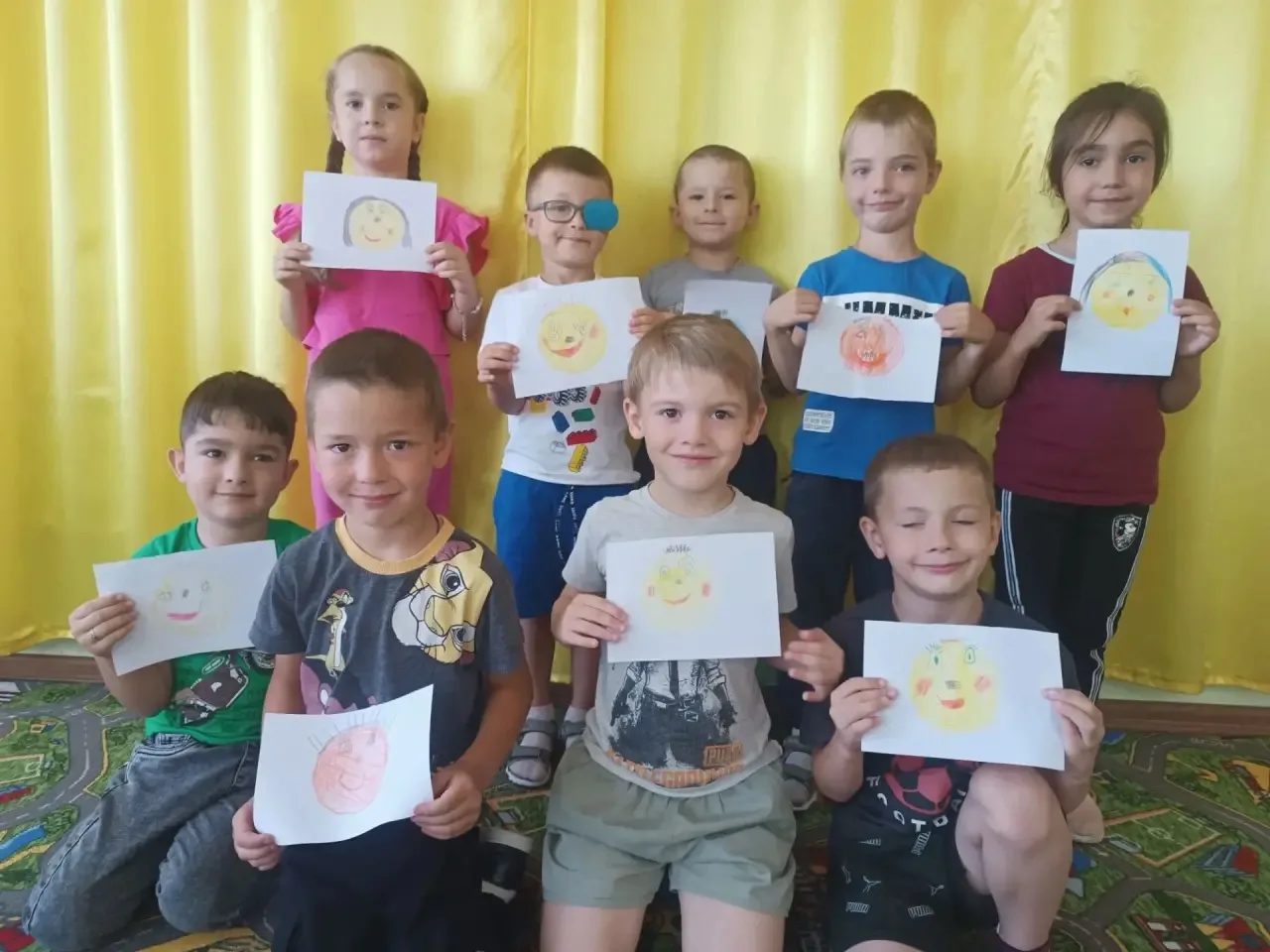 ☀️ Когда день начинается с улыбки — он просто не может быть плохим!