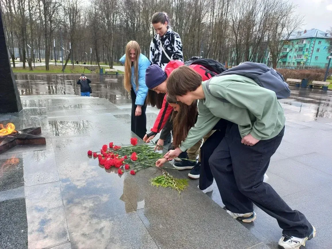 🕯️ День памяти жертв геноцида советского народа  17 апреля в школе №2 прошли тематические беседы, по