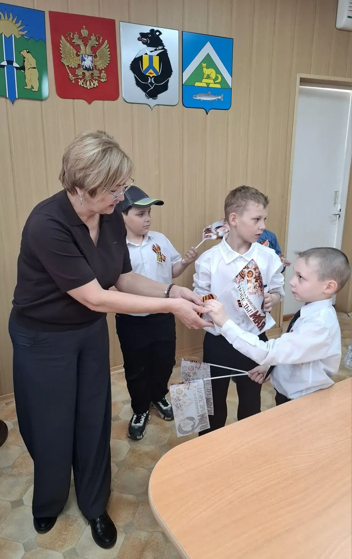 Георгиевская лента — это символ воинской славы, отваги и мужества.  Георгиевская ленточ...