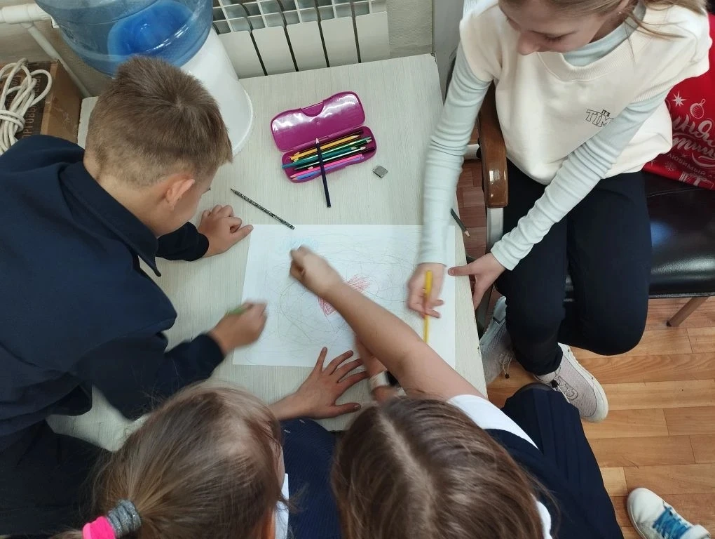 🌱Психологическое здоровье глазами 3-классников🌱  ✨На прошедшей неделе в 3 «В» и 3 «Г» классах прошел