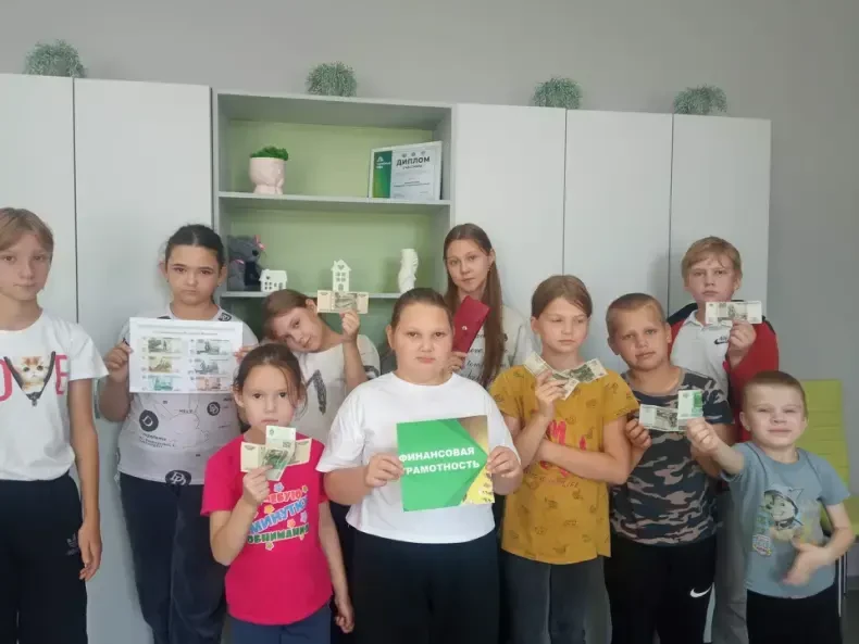 Для ребят находящихся на полустационарном социальном обслуживании, специалистом центра ...