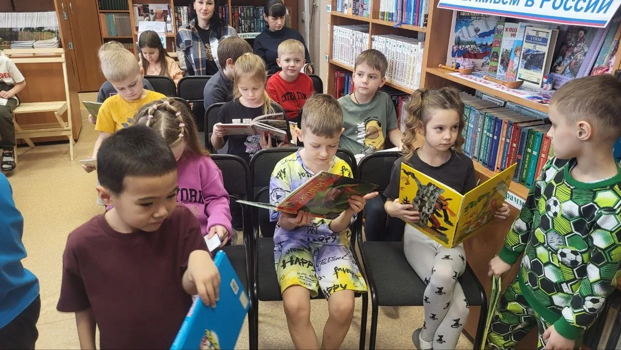Где живёт сказка  👦🏻👧🏼Дети группы №4 дошкольного отделения МАОУ СОШ №51 посетили библиотеку им. В. Я