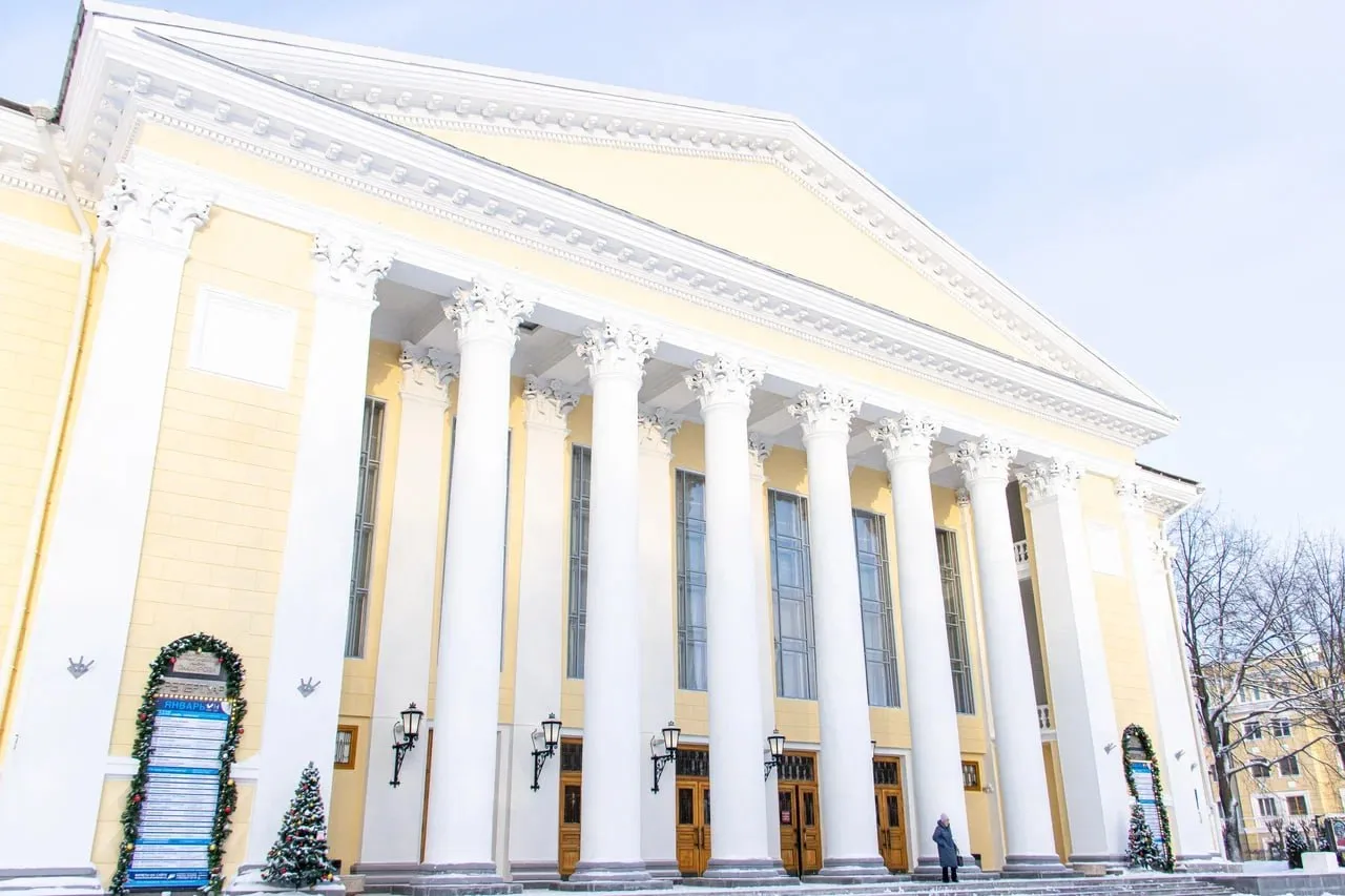 👉  За 2025 год в Кировском драмтеатре продано более 137 тысяч билетов. По программе «П...
