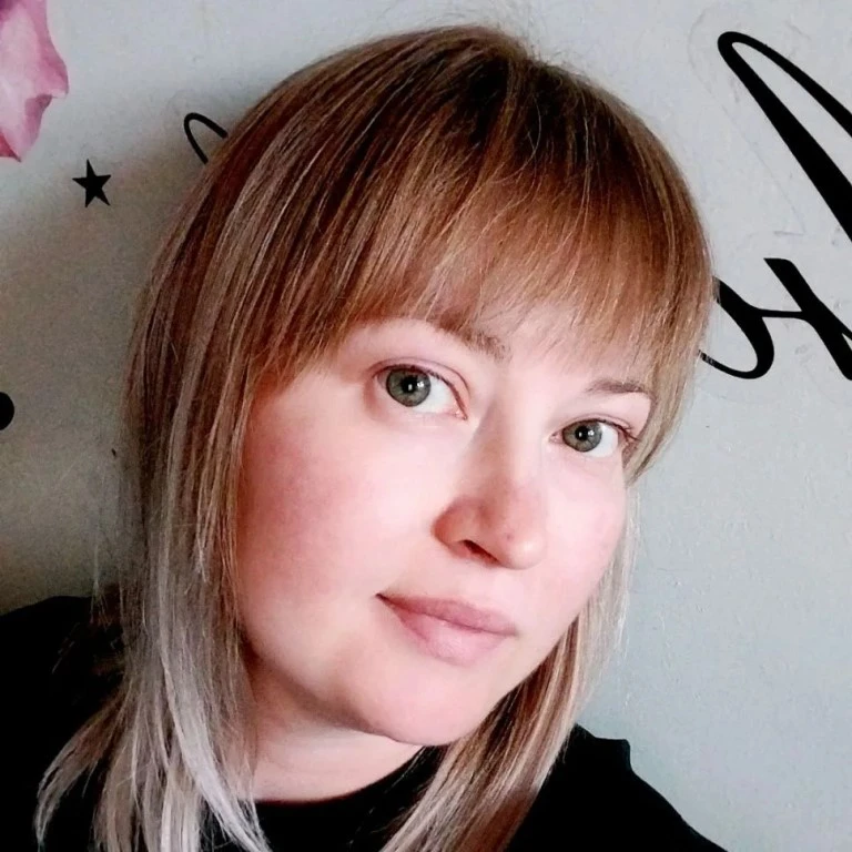 👧 Айгуль, 35