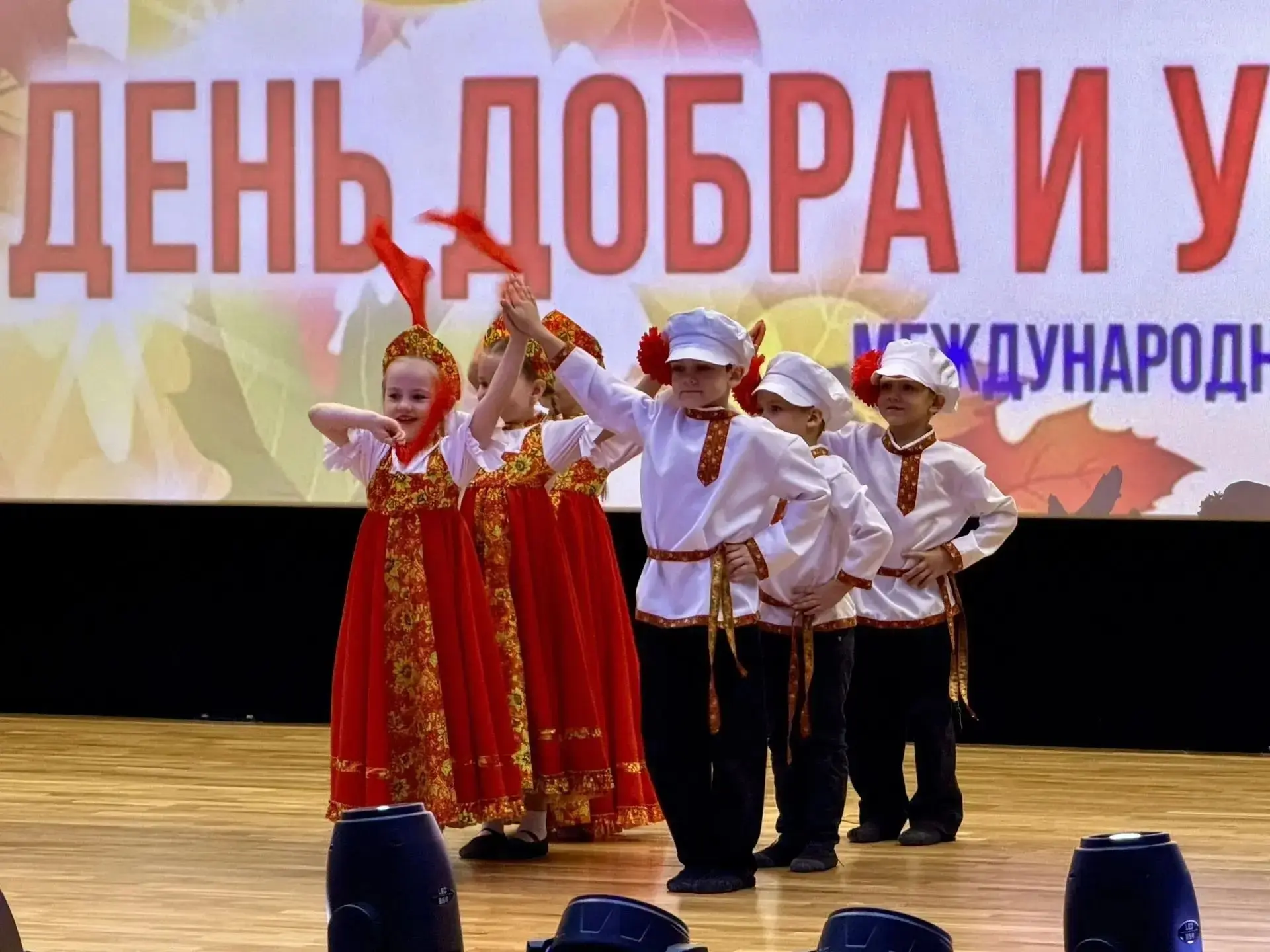 ✨Есть дни, которые согревают лучше любого солнца.