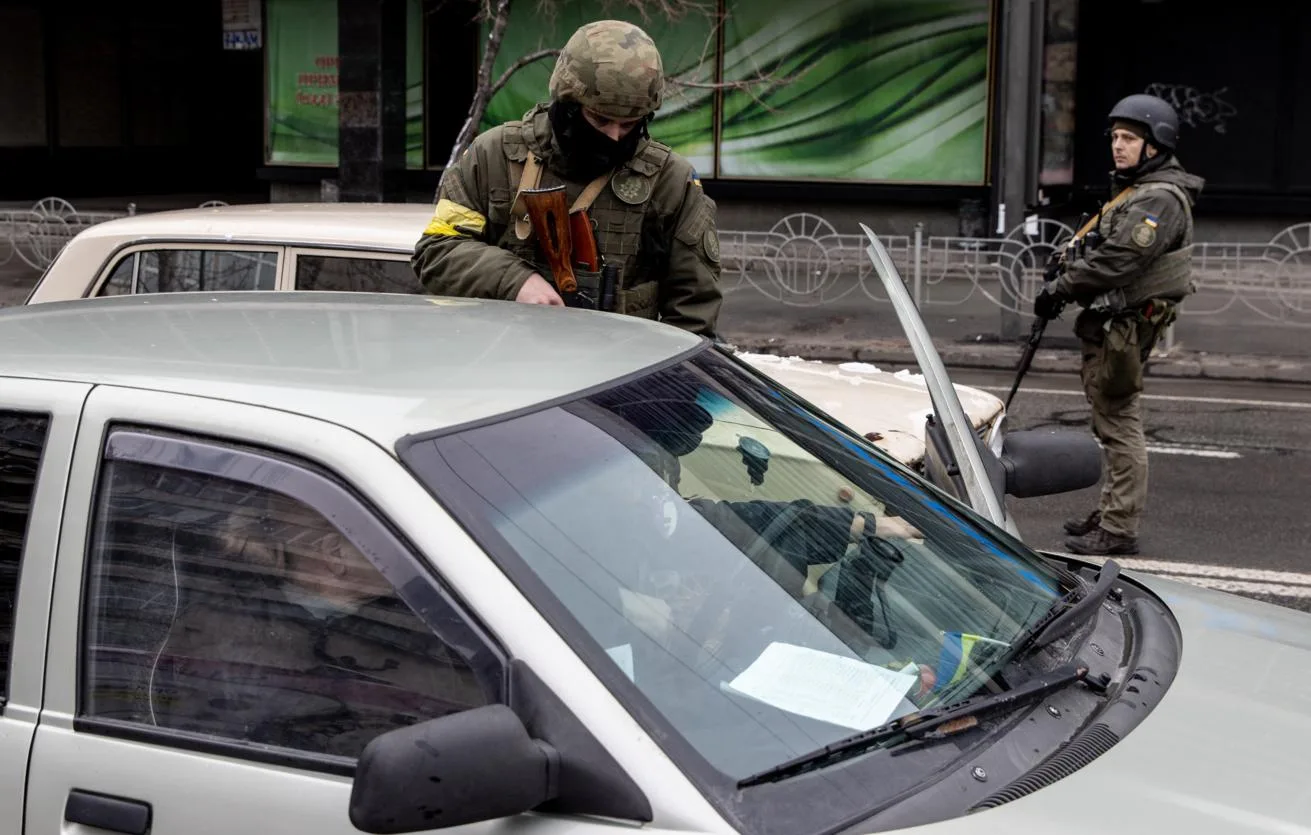 Скрытая мобилизация женщин началась на Украине.