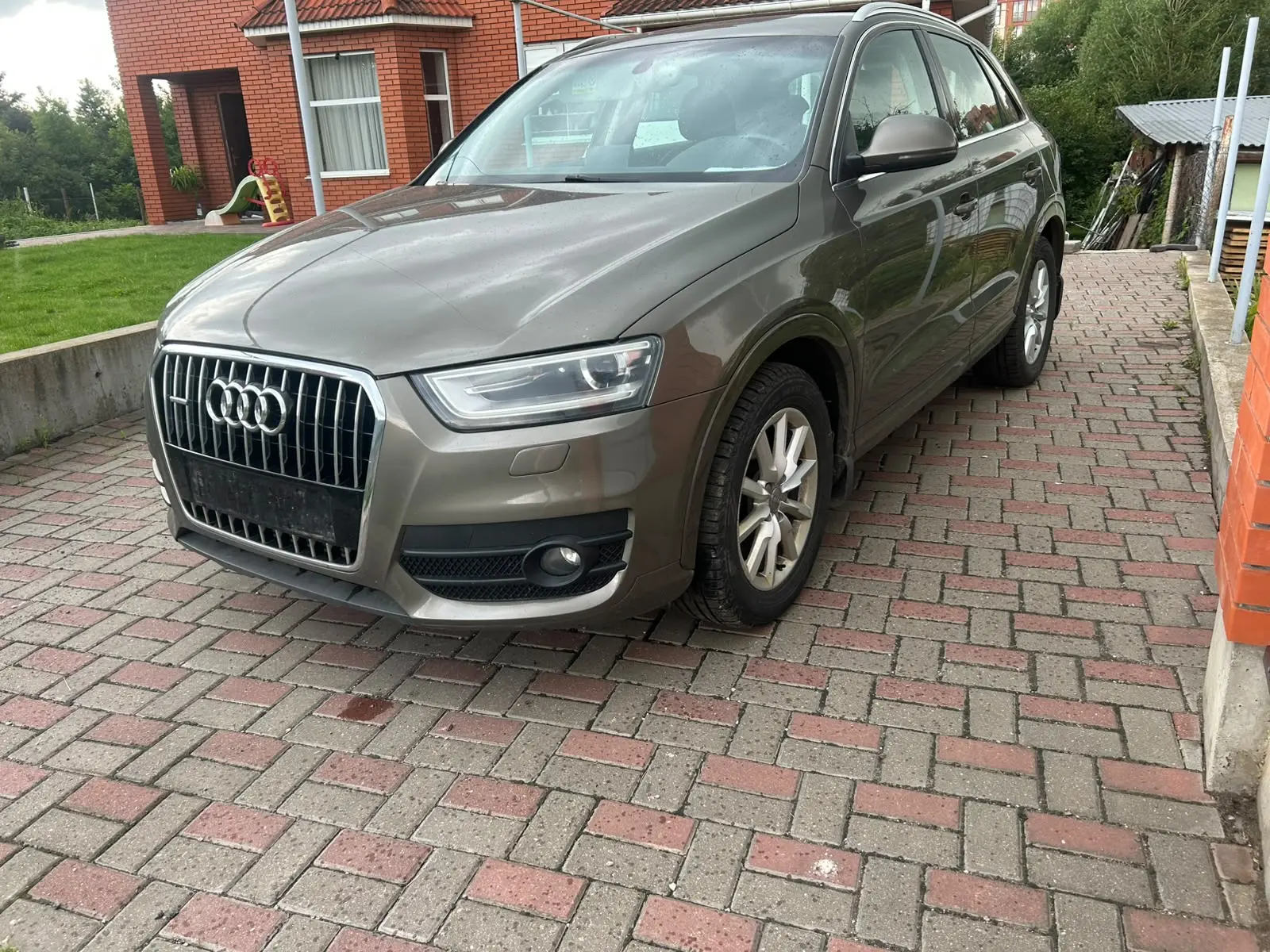 Audi Q3
2014г.в 
2л акпп
Кватро 🔥
2 собственника
76т.км(тека 59т.км) 
Техника отлично👍
По кузову п