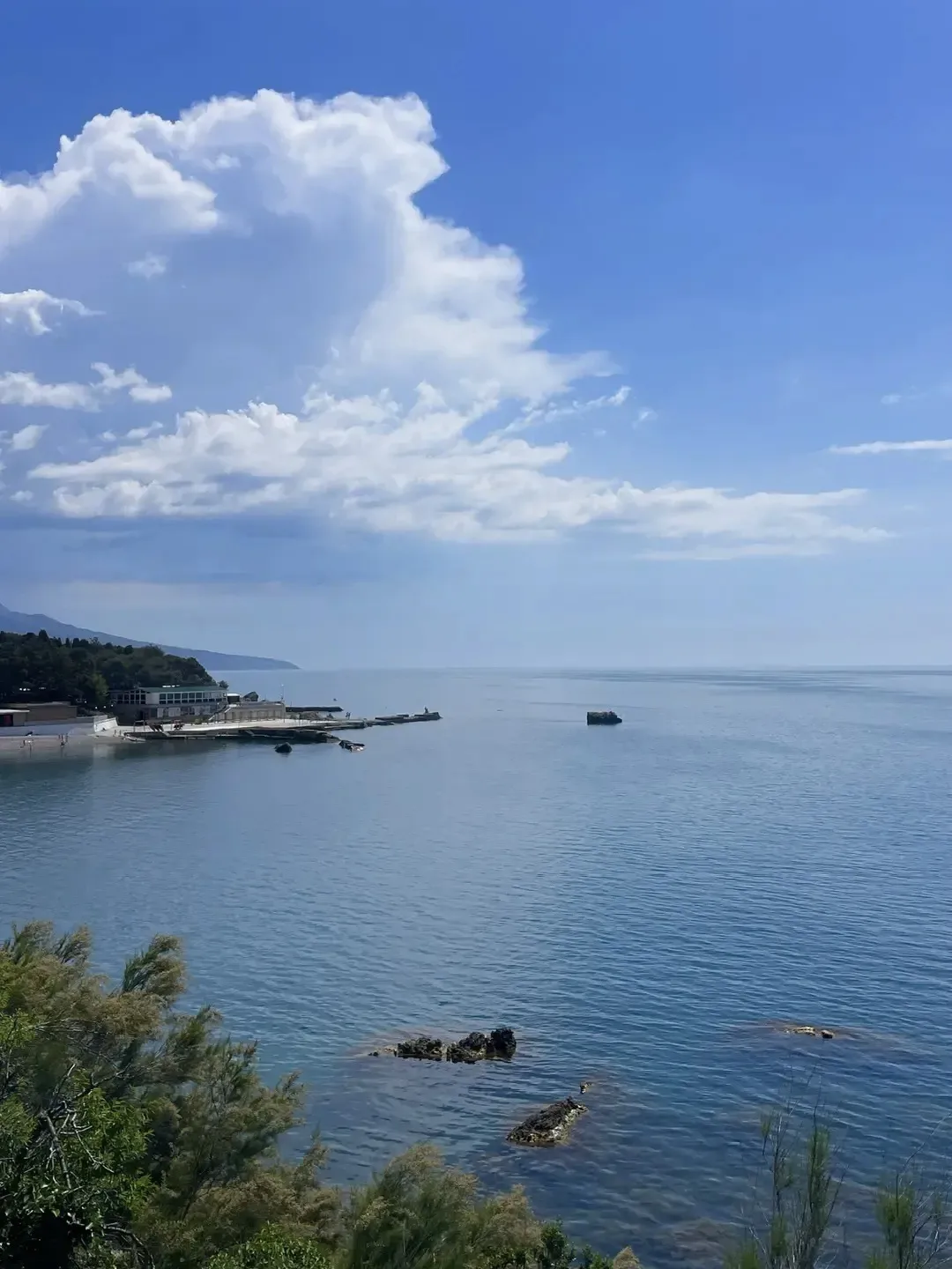 Доброе утро 🌞

Четверг, 11 июня

▫️ Воздух: 22°С
▫️ Море: 18°С