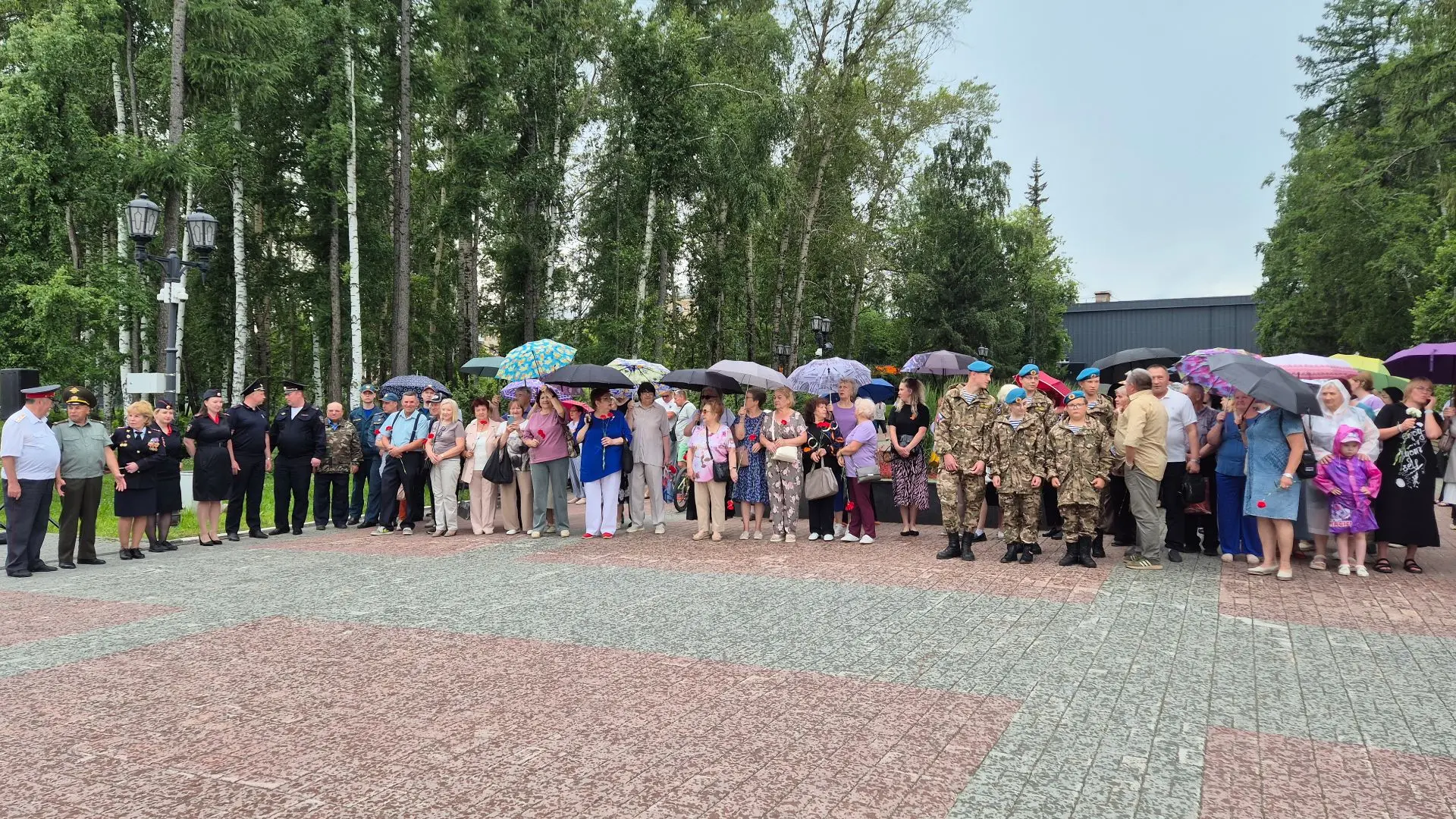 ⚡️ ГИЛЬЗУ С БРЕСТСКОЙ СВЯЩЕННОЙ ЗЕМЛЕЙ ДОСТАВИЛИ В РЕВДУ
