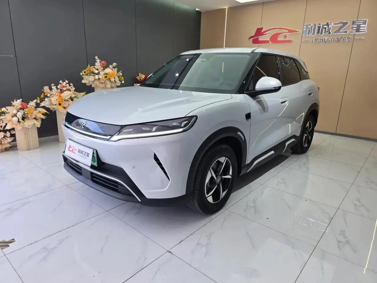 Доступен к заказу —> BYD Yuan UP
