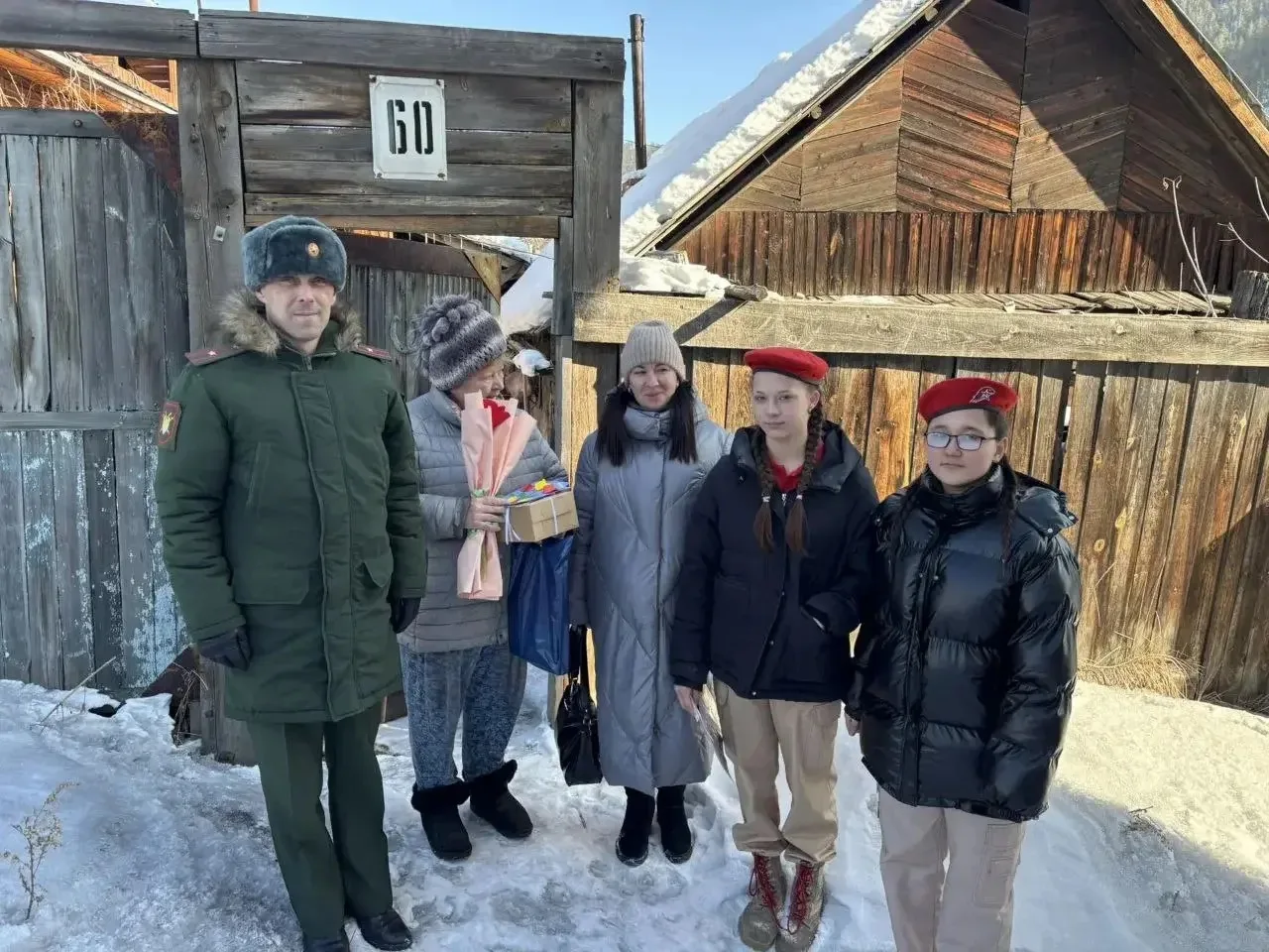 💐В преддверии самого прекрасного праздника в году — Международного женского дня — командование, женс