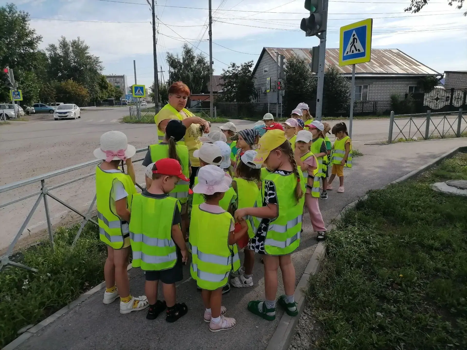 🚦 Безопасность на дороге — прежде всего! 🚦