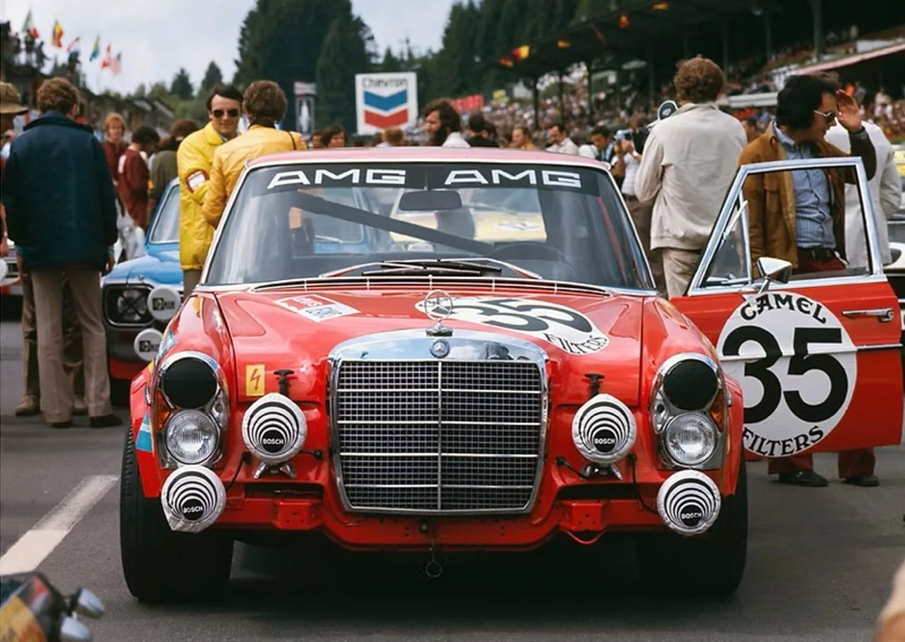 Rote Sau - дерзкий Mercedes‑Benz 300 SEL 6.8 AMG, который вопреки габаритам и весу ворв...