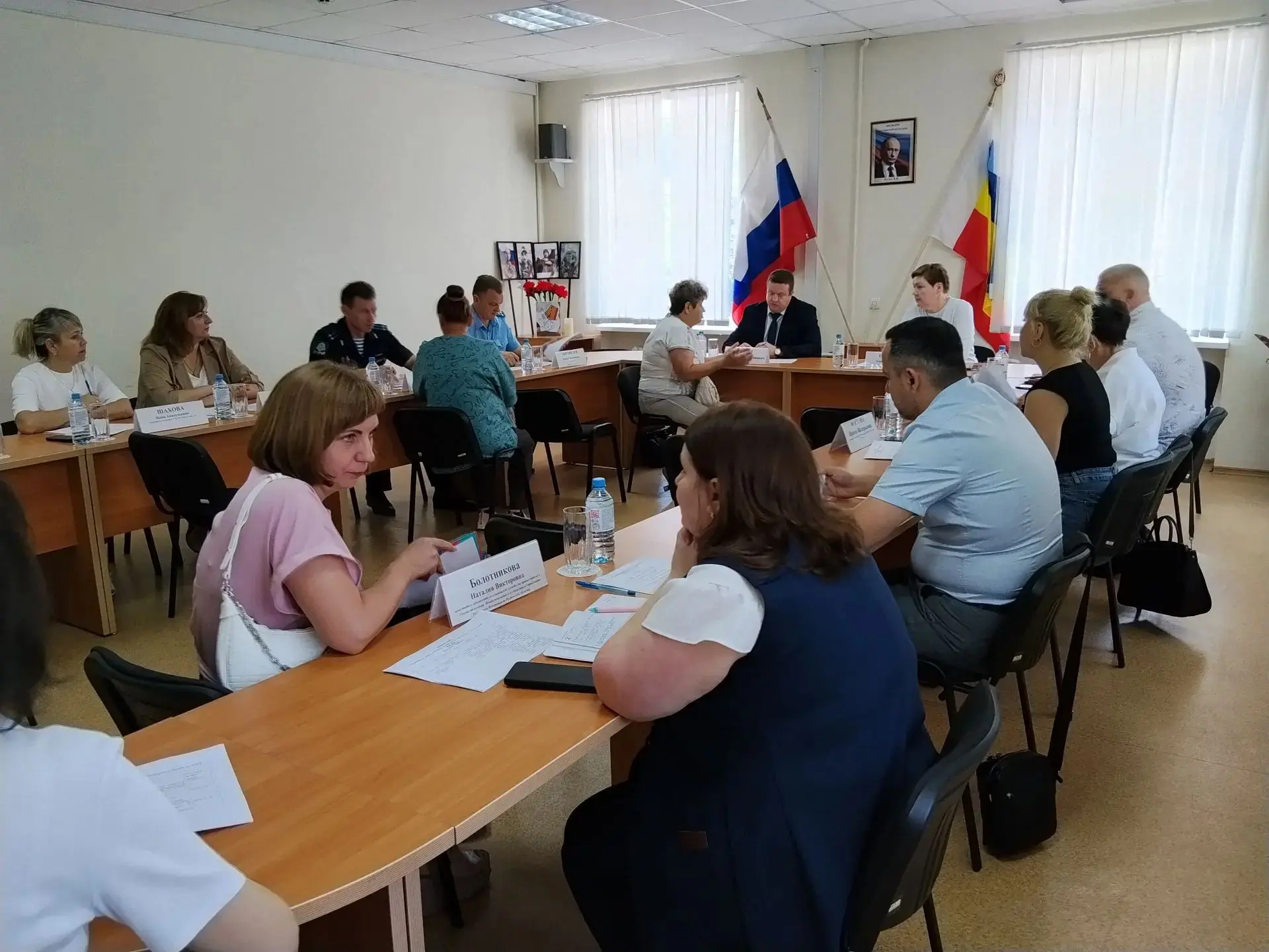 Глава города Гуково Сергей Залиев о расширенном приеме 

Сегодня провели расширенный прием участнико