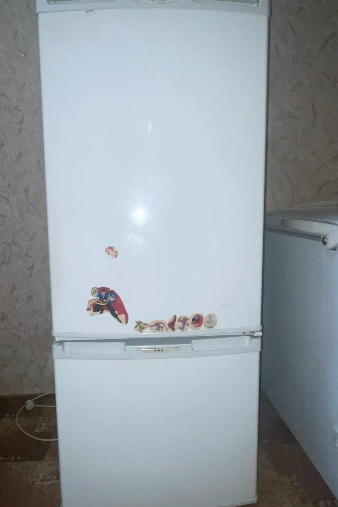 Продам б/у холодильник в рабочем состоянии