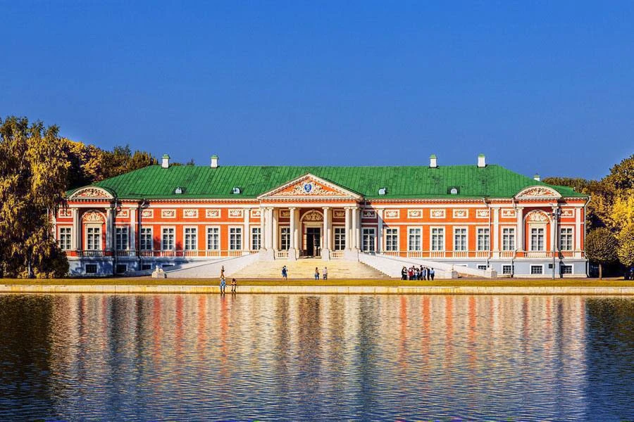 Сегодня можно бесплатно посетить следующие музеи:

▪️Государственный биологический музей имени К.А. 