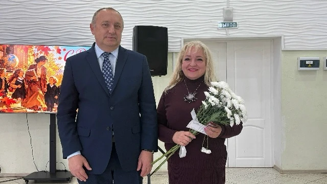 В Нижней Салде состоялся праздник, посвящённый тем, кто ежедневно вкладывает душу в вос...