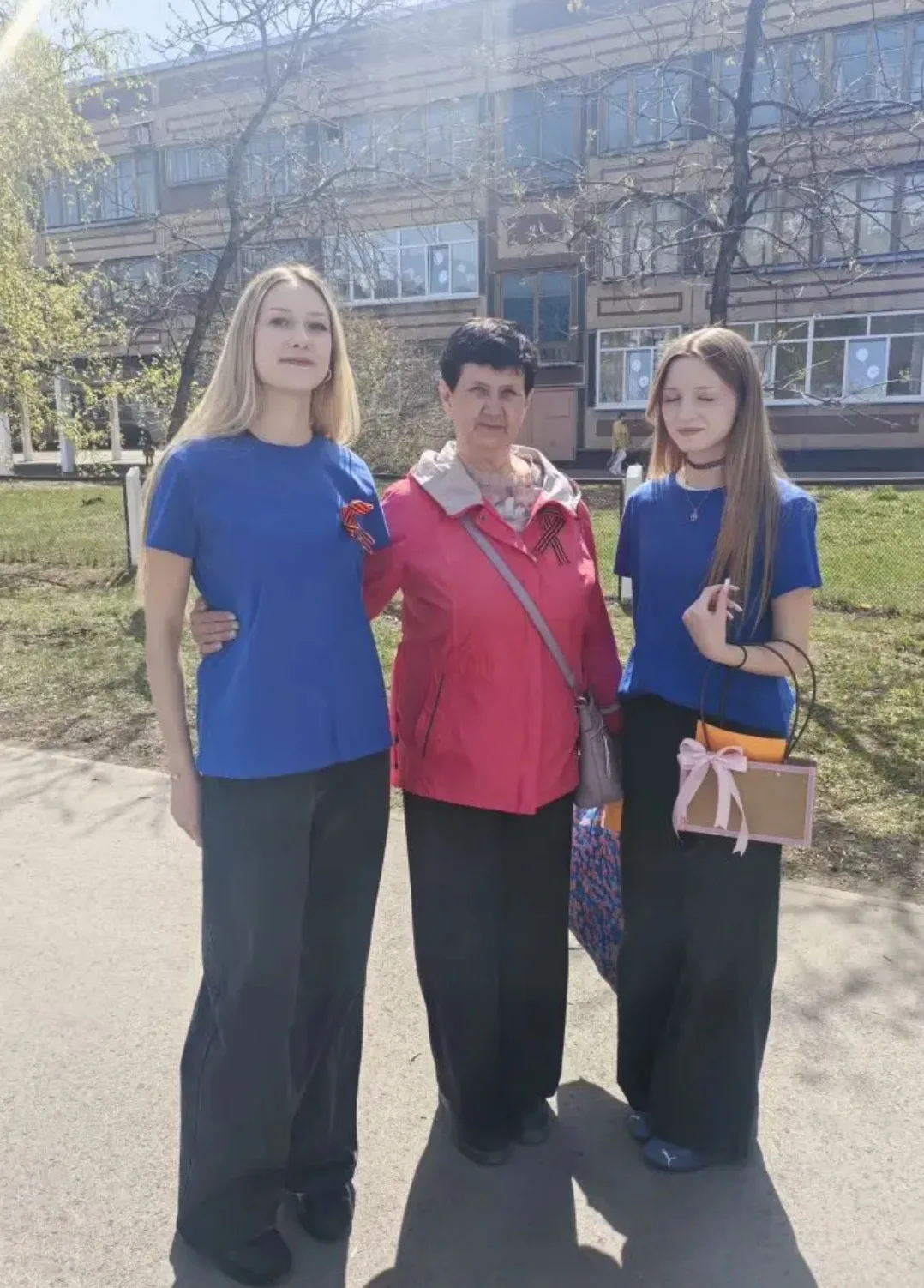 ⭐️В преддверии Дня Великой Победы волонтерами школьного отряда «Беспокойные сердца» была проведена а