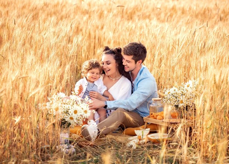Уважаемые родители! В нашем детском саду проходит фотовыставка "Семейное лето".