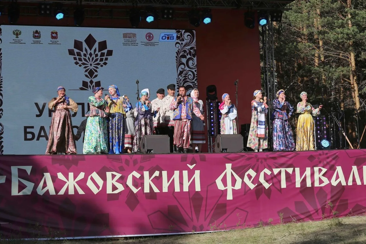 и забавы, лекции о банном парении, конкурс частушек и ночной иммерсивный променад.
Ключевые события 