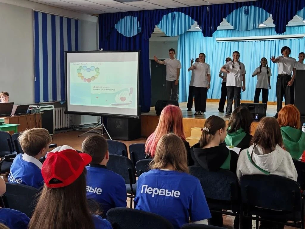 🦝 Экологический успех 6а класса.   Волонтёры «Нового поколения» приняли активное участие в городской