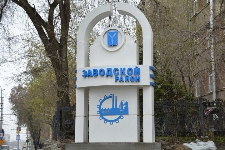 Жители Заводского района просят чиновников наладить работу единственной маршрутки до их...