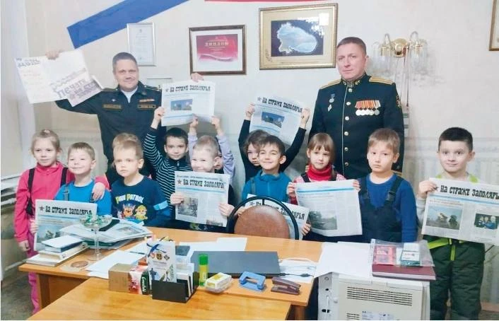 Уважаемые коллеги! 
18 июня исполняется 89 лет со дня выхода в свет первого номера газеты «На страже