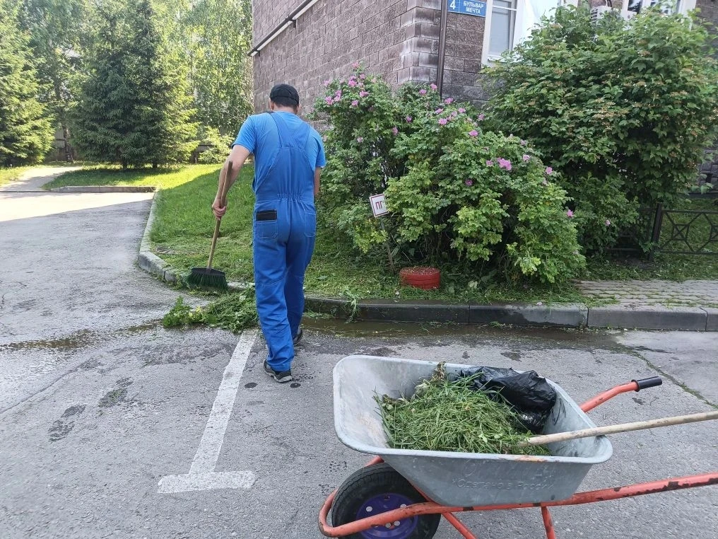 Уважаемые жители!
