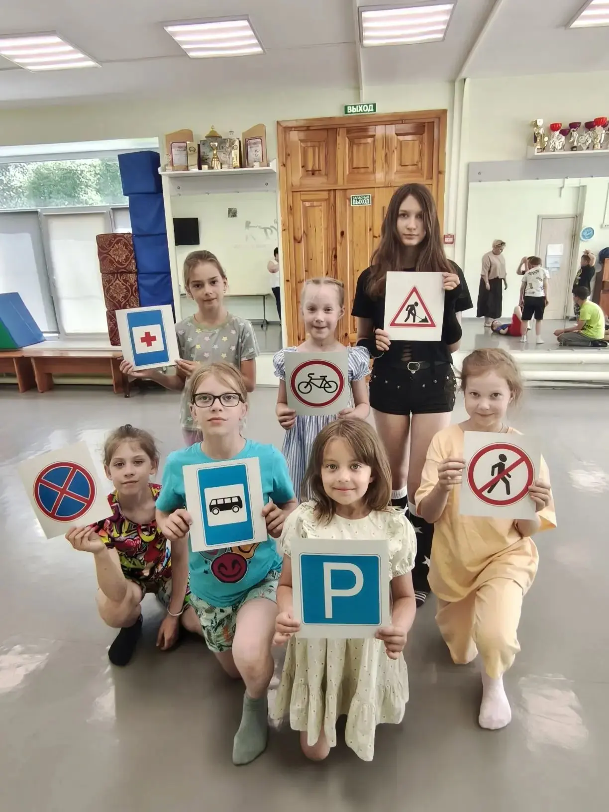 Путешествие по улицам города
В рамках проведения смены «Путешествие по России» для ребят, посещающих