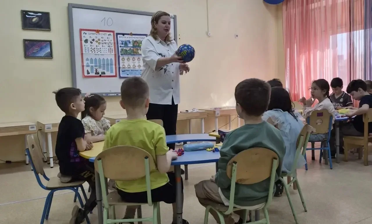 В дошкольном отделении «Улыбка» Видновской гимназии 22 апреля прошёл День открытых дверей для родите