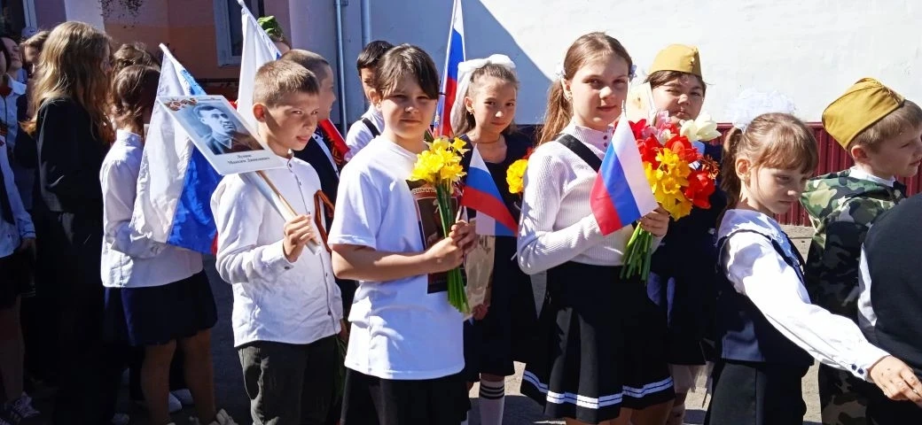 🇷🇺ДЕНЬ ПОБЕДЫ-2026

🎖🕊За мир, за отвагу, за веру в Победу
Взвивается в воздух прекрасный салют.
