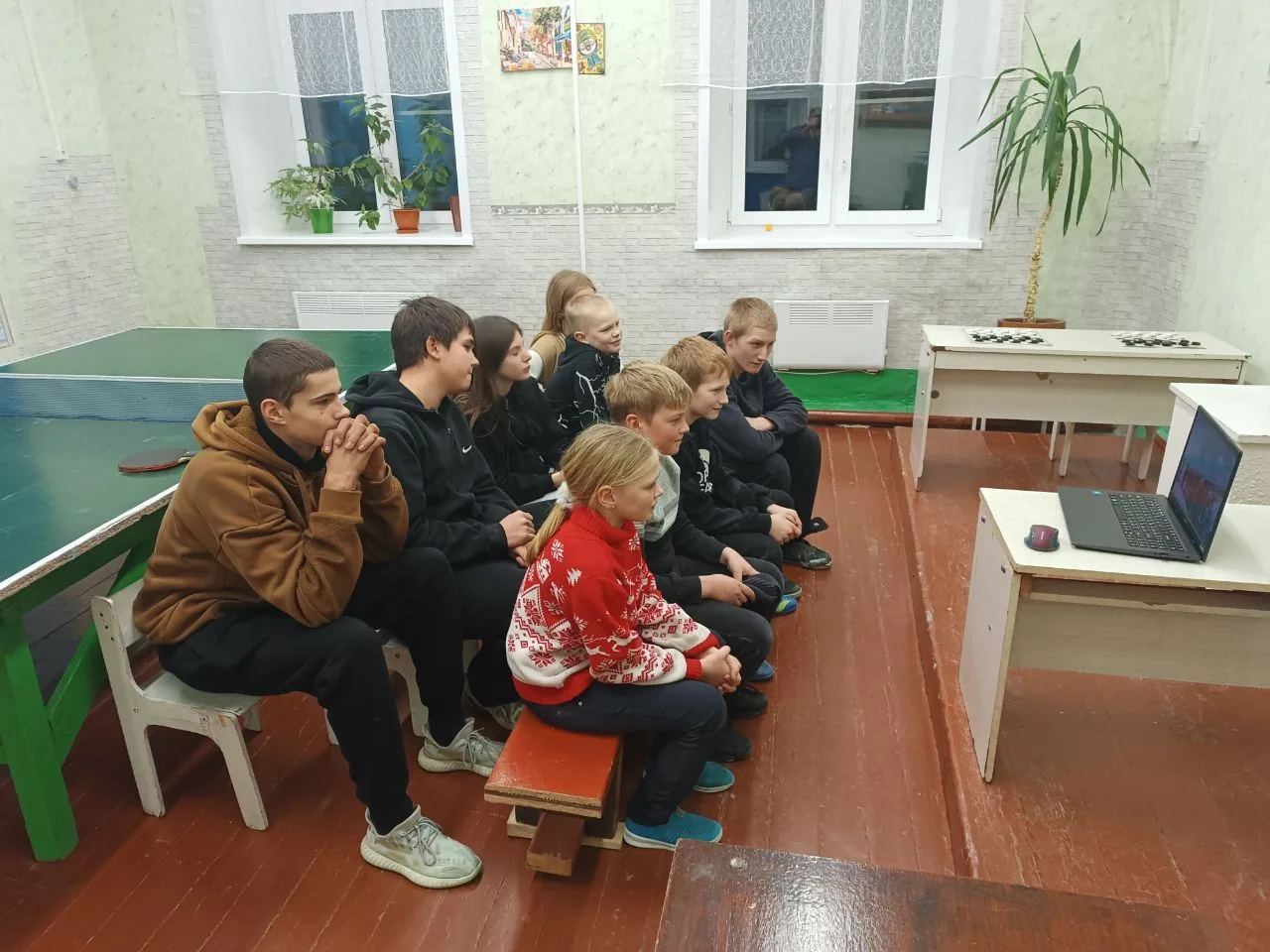В МБУ «Дарьино‑Ермаковский ЦСИЗ» прошёл кинопоказ в рамках реализации федерального прое...