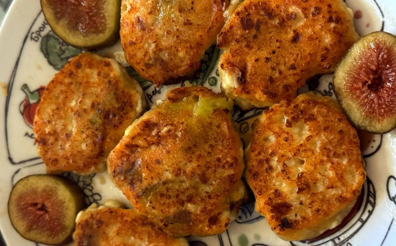 Сырники с инжиром.