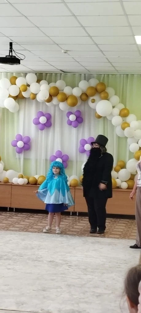 🎈 День защиты детей в нашем детском саду: Карабас-Барабас и Мальвина устроили настоящи...