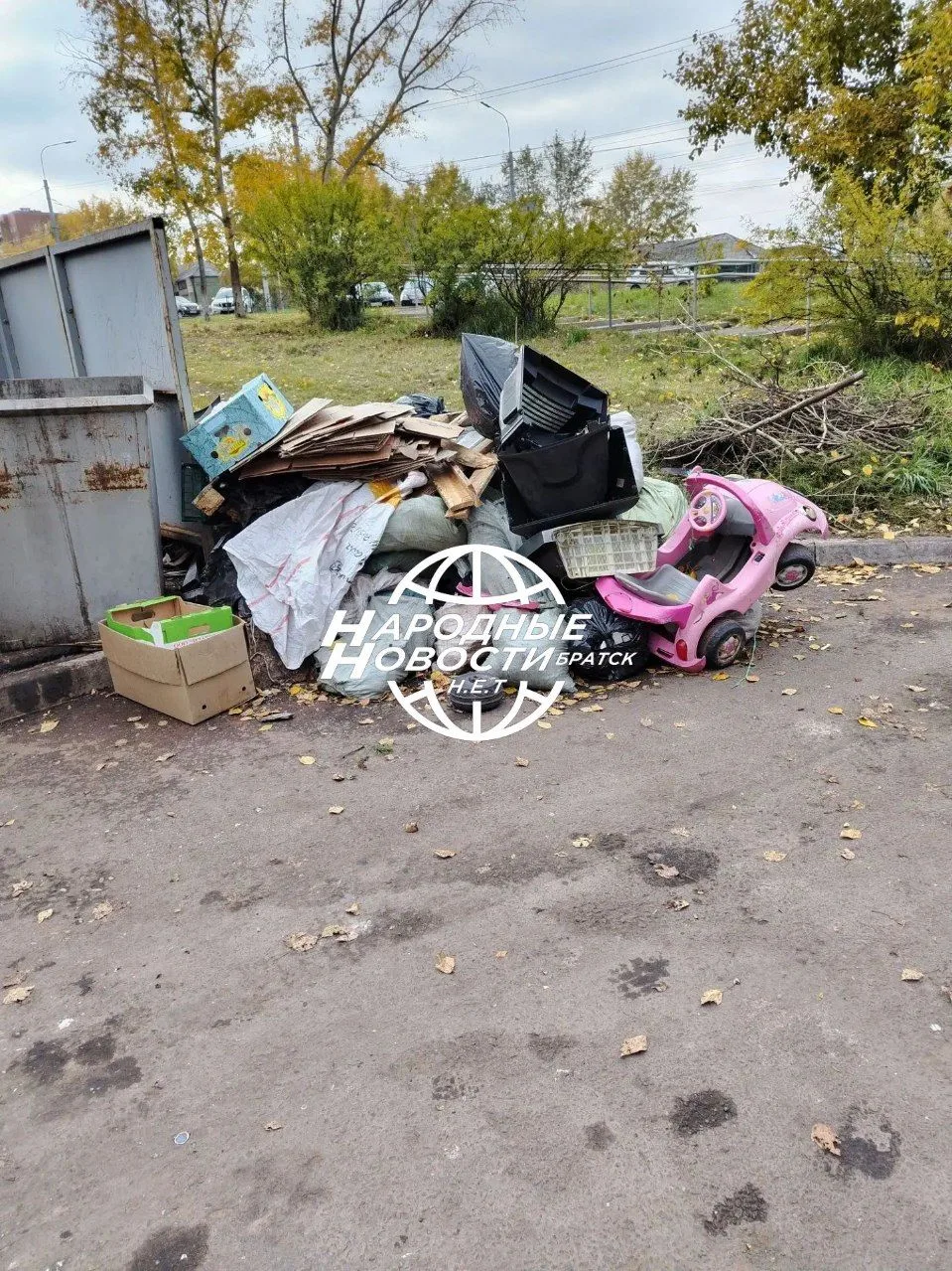 Уже обращались в НН. Комсомольская 54. Мусор так и не вывозят. Кучи растут. ЖКХ бездейс...