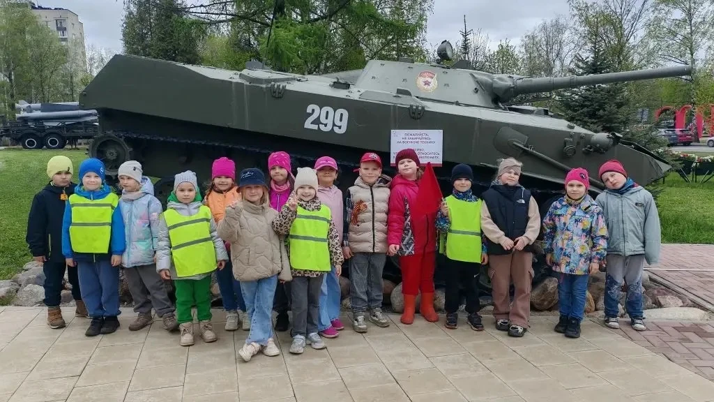 ЦРР - детский сад N105  Память в сердцах: воспитанники детского сада N 105 почтили память героев 🌹  