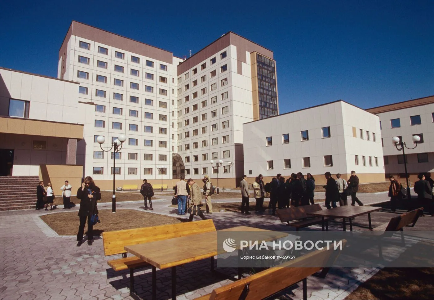 2001 год. Новый оздоровительный центр ОАО "Сургутнефтегаз" -- "Кедровый лог"