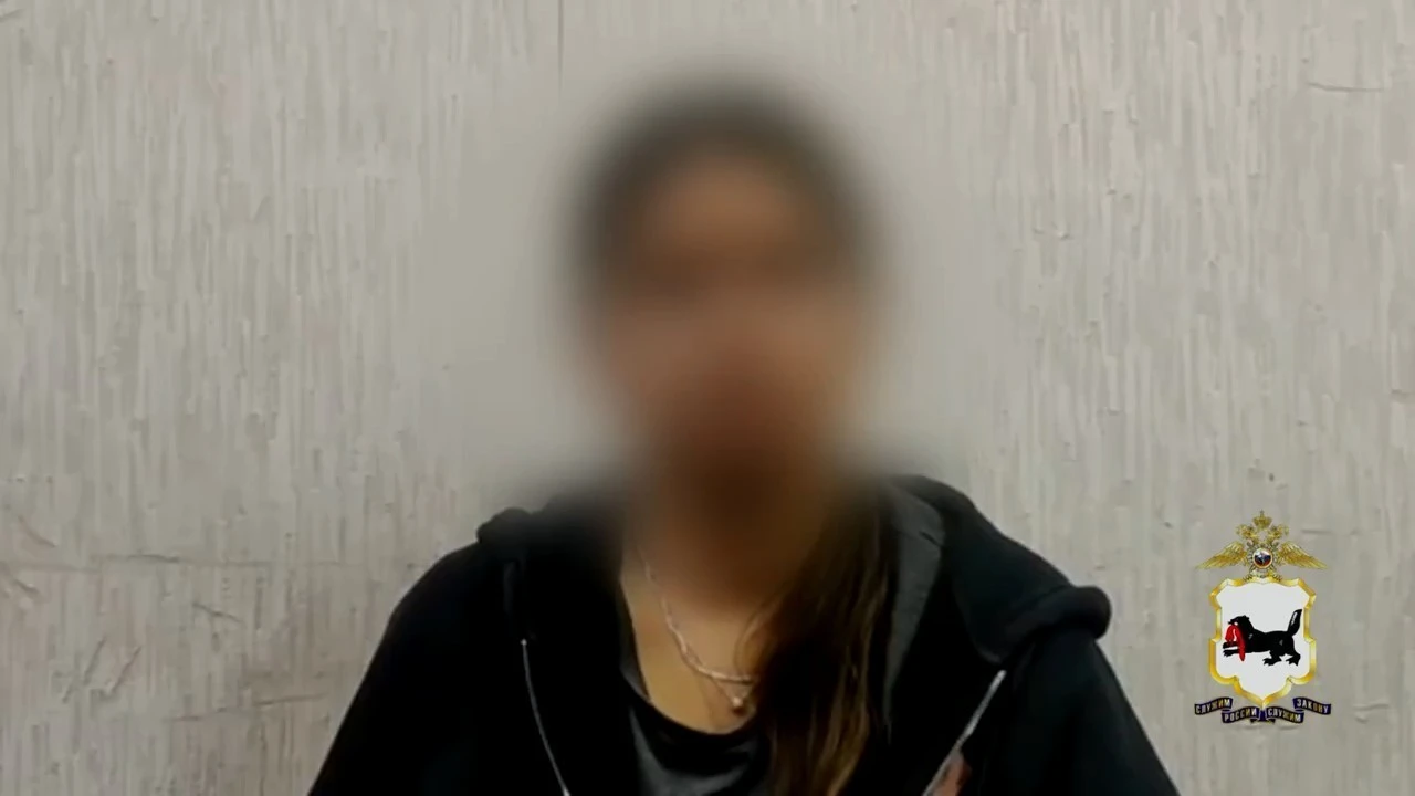 Полицейские задержали девушку-курьера, похитившую у братчанки больше 12 млн рублей