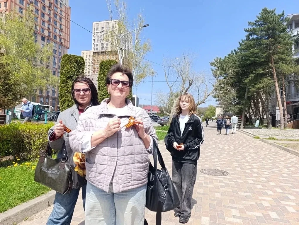 🎗️ Память в сердце: школьный клуб «Ставлоненок» провёл трогательную акцию!!!   🔥Сегодня участники шк