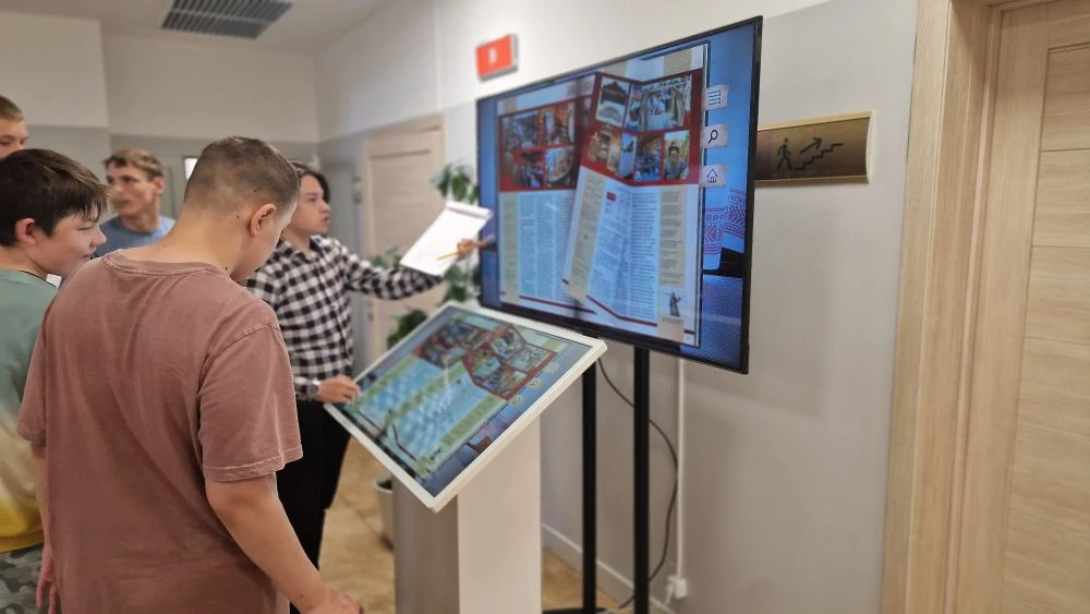 🌍🤝Посещение
 "Дома дружбы народов 
Красноярского края"🌍🤝

Сегодня наши ребята из отряда "Космона