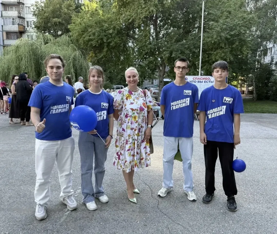 «Люди Губернии»

✨В Ленинском районе прошли традиционные «Встречи во дворах», объединившие активисто