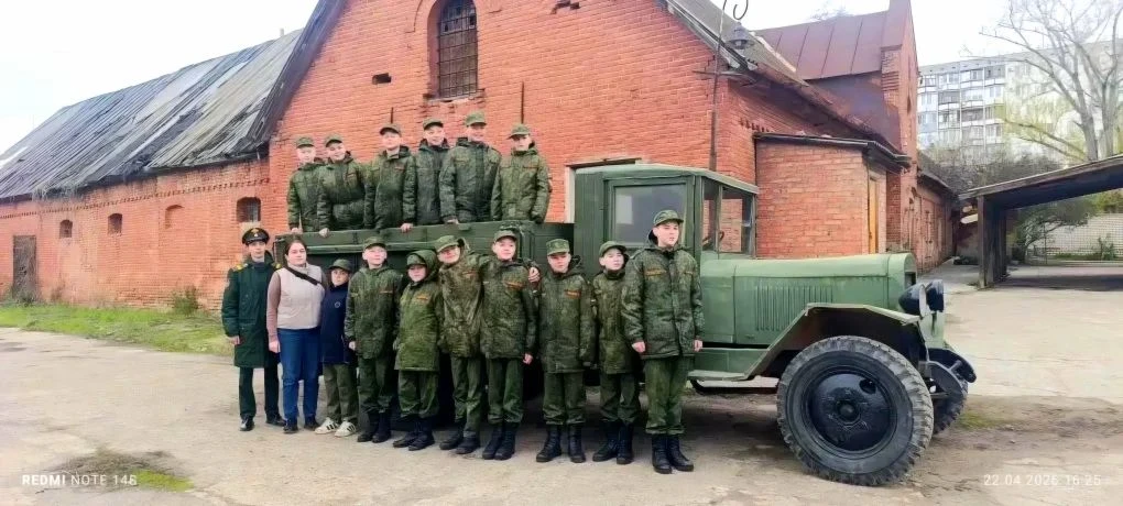 🎒 Воспитанники 5в класса отправились в увлекательное путешествие в музей-заповедник «С...