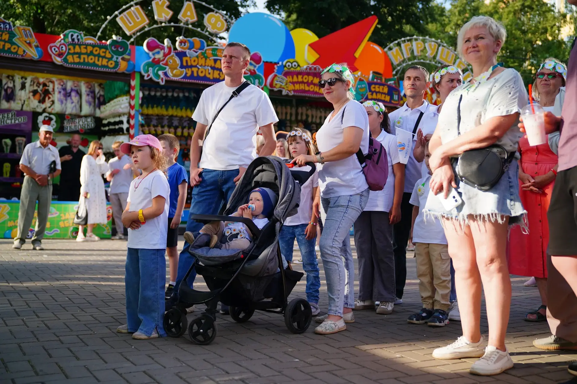 🌼8 июля Ижевск отметит День семьи, любви и верности (0+).
