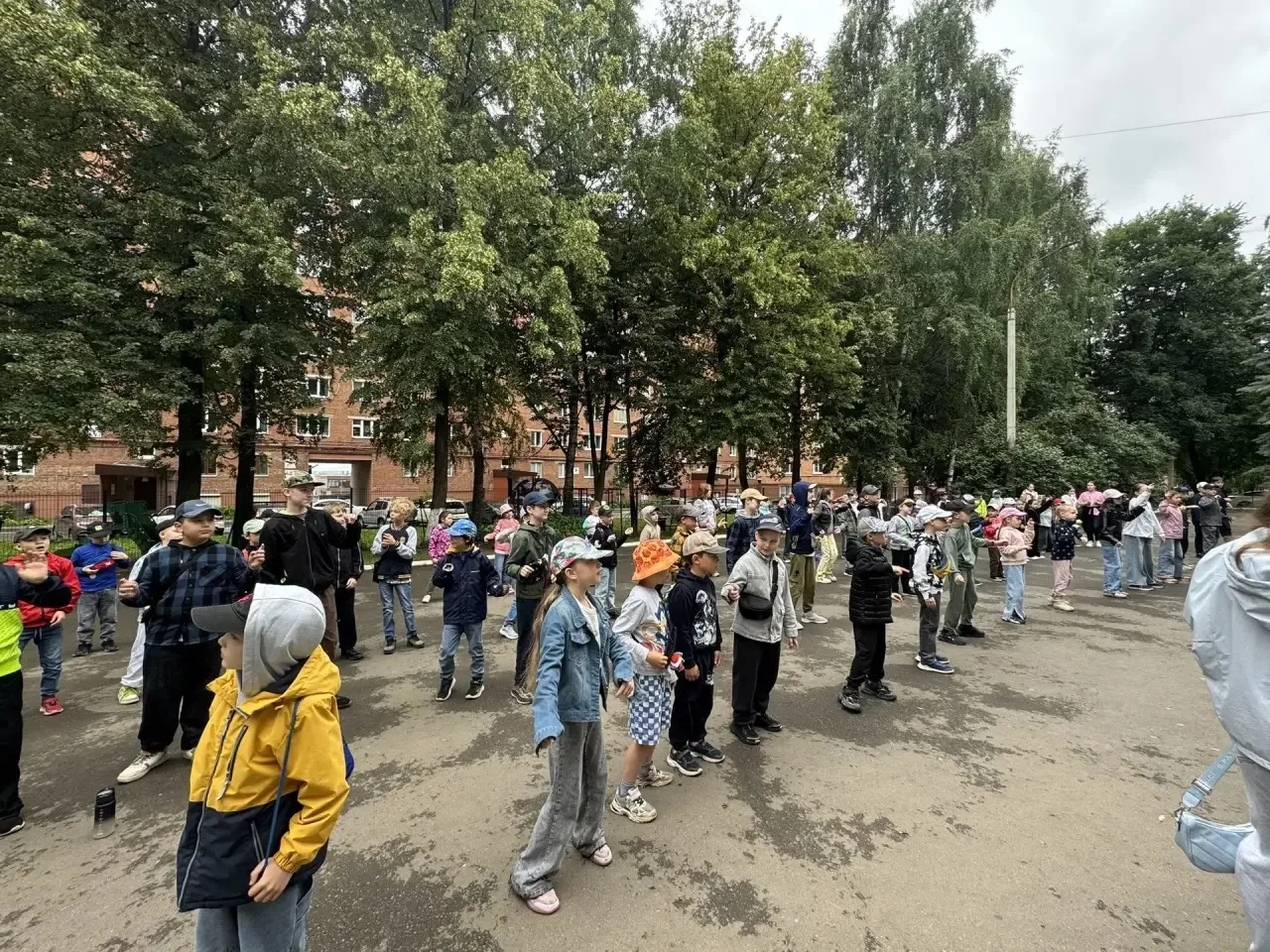 🏕️ День в нашем лагере: необычный, яркий и очень продуктивный!

Сегодняшний день доказал, что даже 