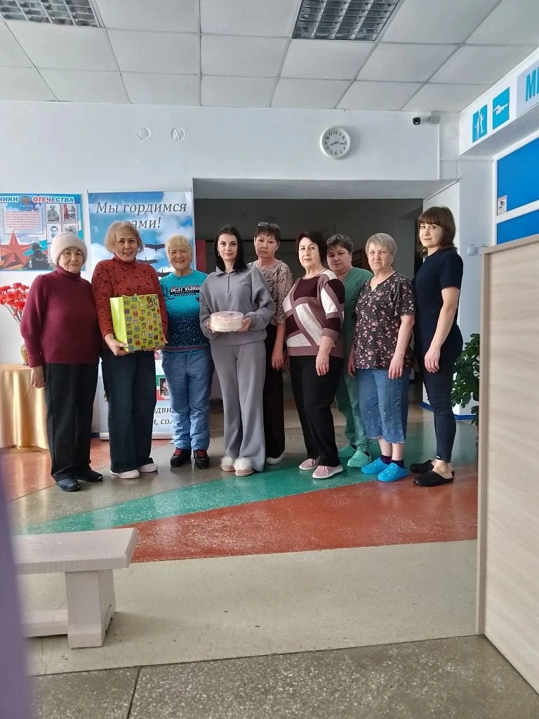 Поздравления от волонтёров.