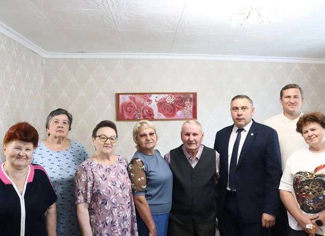 Житель села под Аткарском отметил 104-летие и принял поздравления