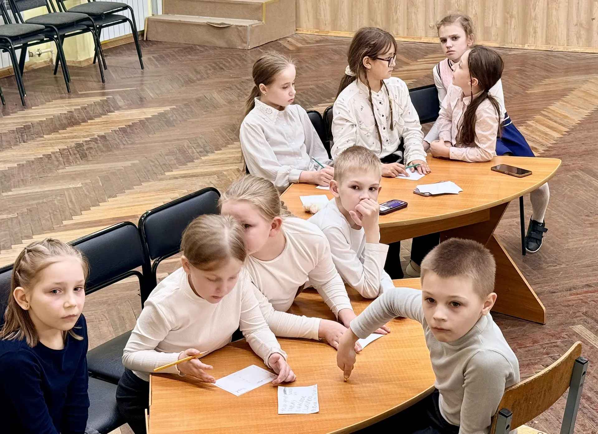 14 мая прошёл интеллектуальный квиз по мультфильмам «100 загадок и отгадок» 🎬🧩  С каждым разом участ