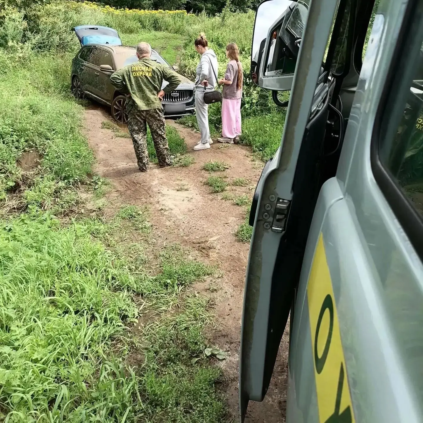 ЧП на Клязьме: спасение «железного коня» 🚙💦🌲