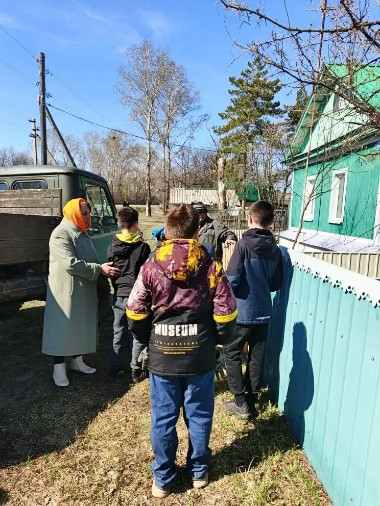 С 27 апреля по 30 апреля к празднованию 9 мая наши школьники участвовали в адресной пом...