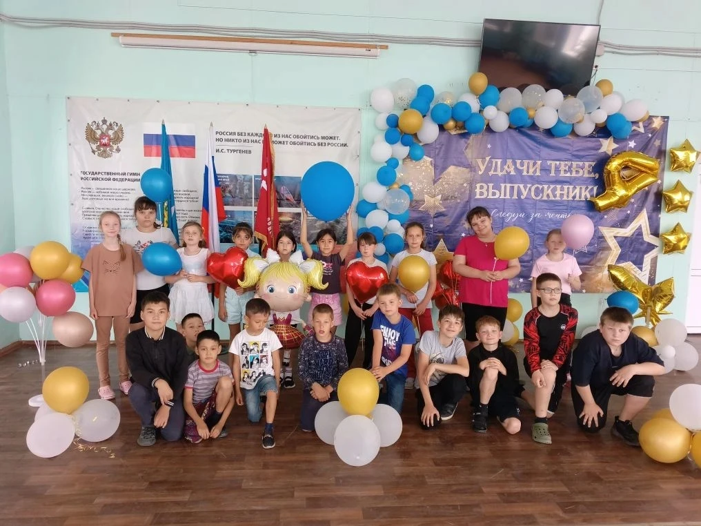 🚀 Ура, каникулы начались! Открытие первой смены лагеря «Дружба»